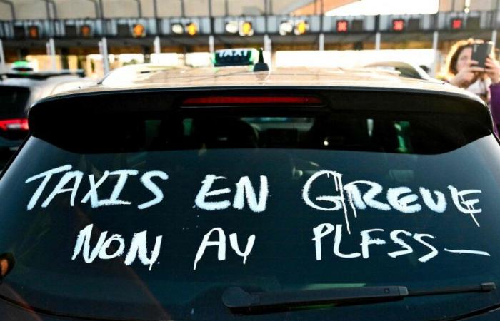 Bloqueos, operaciones caracol… por qué los taxis se manifiestan en todas partes de Francia