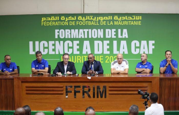 supervisada por un equipo de expertos internacionales liderados por el Sr. Jamal Fathi, supervisión de la primera pasantía para obtener la licencia “A CAF” en Mauritania