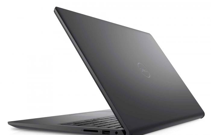 Black Friday 349 € Dell Inspiron 15 3520, un económico Ultrabook negro de 15″ Full HD 120 Hz, delgado y liviano, con procesador Intel Core i3 híbrido para uso diario