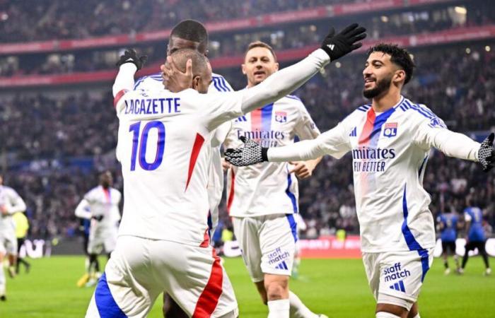 OL aplasta al Niza, Toulouse y Angers ganan