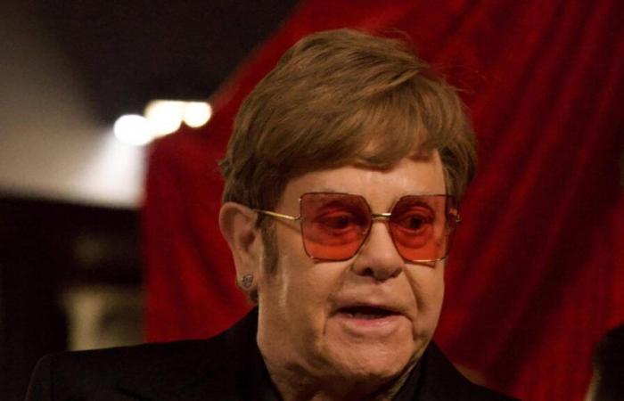 Elton John revela que perdió la vista