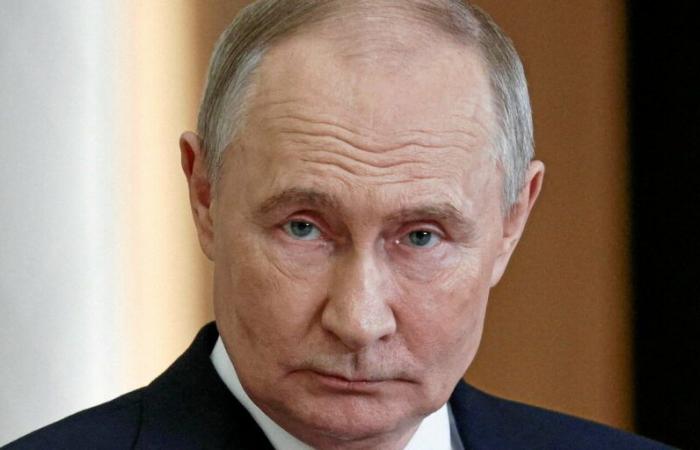 Vladimir Putin firma un presupuesto militar récord para 2025