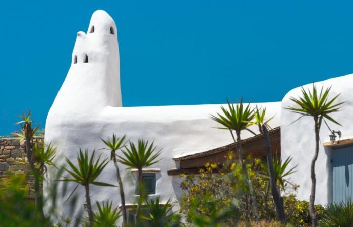 Stéphane Bern obligado a vender su “casa tradicional de las Cícladas”