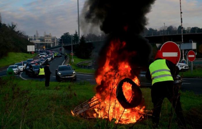 Transporte de enfermos: taxistas enojados y preocupados se movilizaron en Lyon y Toulon – 12/02/2024 a las 13:57