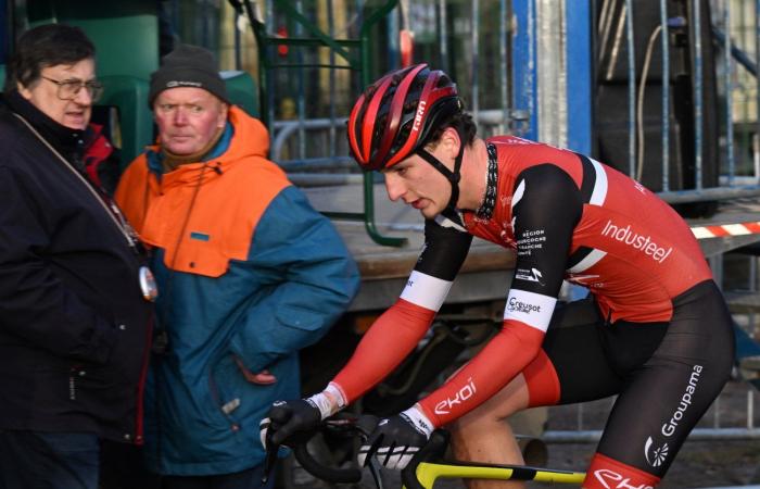 Ciclocross: William Millat por delante de su hermano Adrien en las alturas de Le Creusot