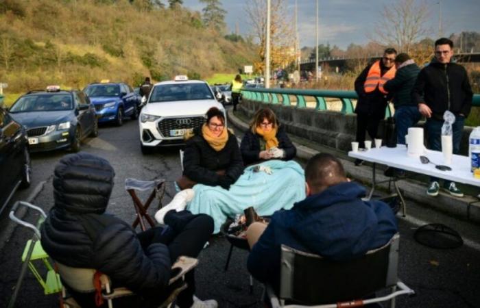 Transporte de enfermos: taxistas enojados y preocupados se movilizaron en Lyon y Toulon: Noticias