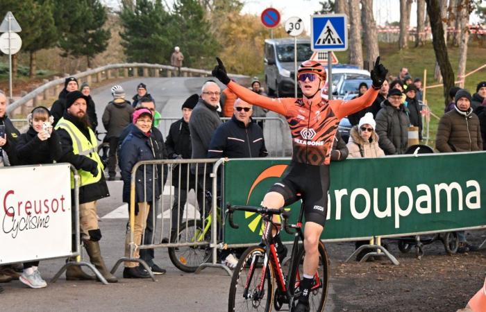 Ciclocross: William Millat por delante de su hermano Adrien en las alturas de Le Creusot