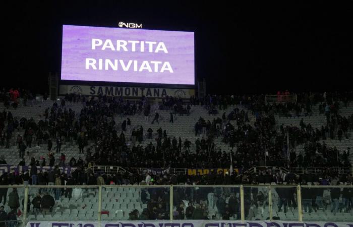 Fiorentina-Inter suspendido. Napoli gana, la Juve bloqueada en Lecce