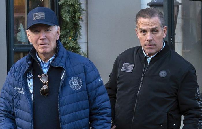 Los demócratas quedaron furiosos por la decisión de Biden de perdonar a su hijo, después de que él dijera repetidamente que no lo haría.