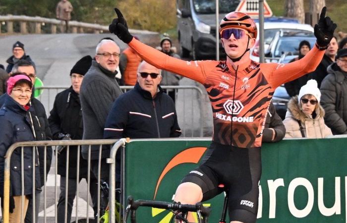 Ciclocross: William Millat por delante de su hermano Adrien en las alturas de Le Creusot