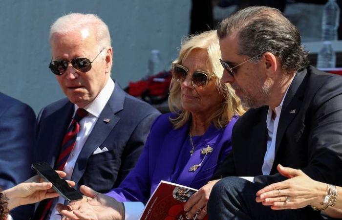 El presidente Biden concede el indulto a su hijo Hunter, alegando que fue “procesado injustamente” por cargos de armas e impuestos | Noticias de EE. UU.