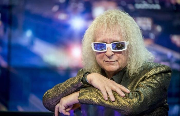 Michel Polnareff habla como nunca de su orientación sexual: “Cada uno hace con su pecho lo que quiere”.