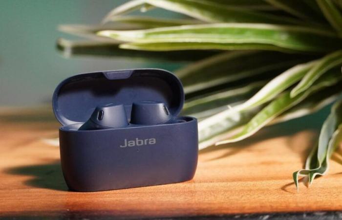 -50% en Jabra Elite 4! Esto es inaudito para los auriculares inalámbricos.