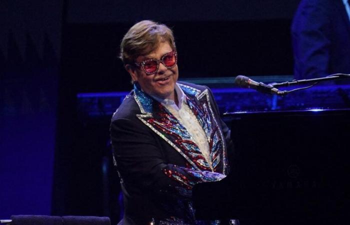 Elton John revela que se quedó ciego