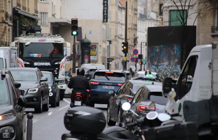 Con la llegada de nuevas líneas, las prácticas de los residentes del Gran París están cambiando.