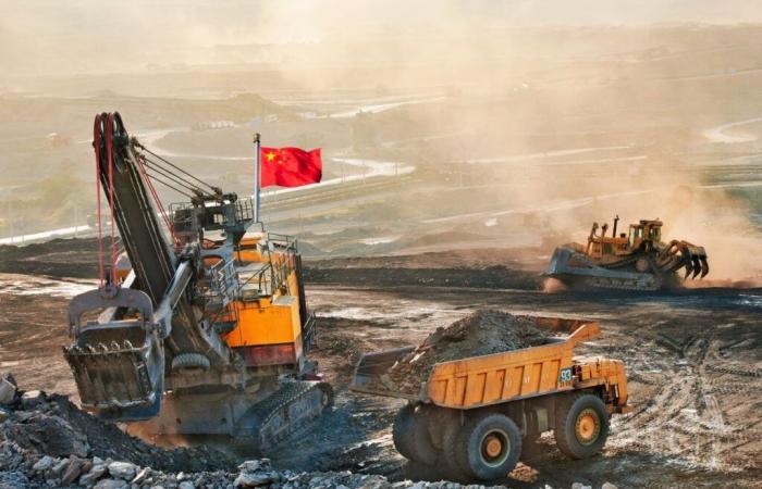 China, a su vez, cierra el grifo a Estados Unidos al prohibir la venta de estos minerales estratégicos a la principal potencia mundial.