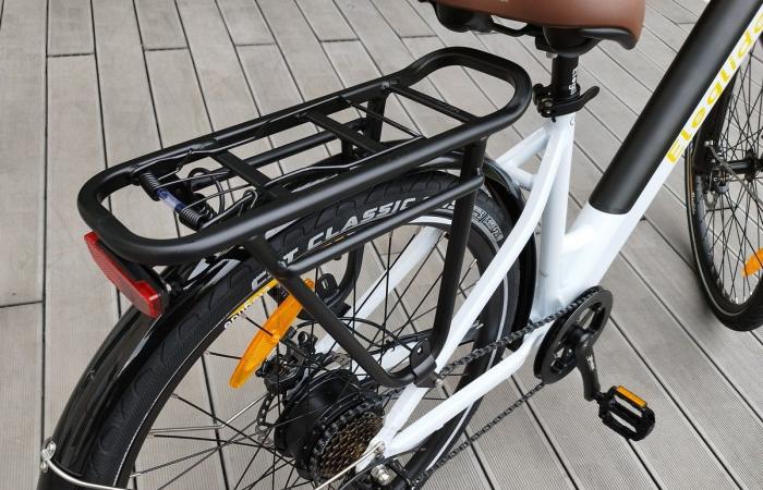 El precio de la bicicleta eléctrica Eleglide T1 Step-Thru cae hasta los 689 € (venta limitada)