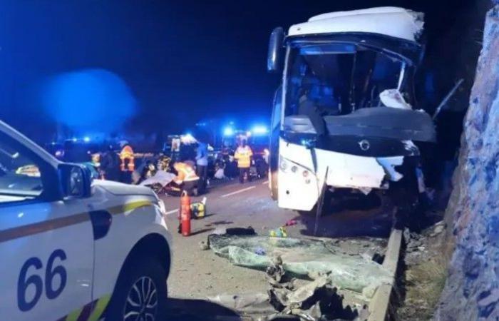 Accidente de autobús en la Cerdanya: la inspección técnica no estaba al día, según la prensa española