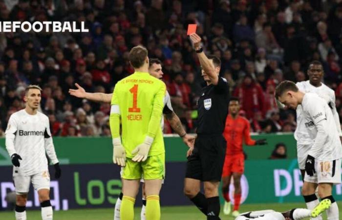 Neuer ve rojo cuando el Leverkusen elimina al Bayern de la Copa DFB