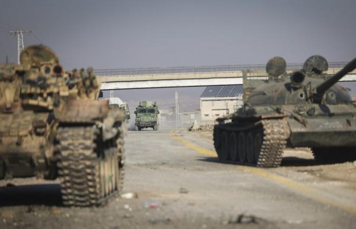 Los rebeldes avanzan hacia una ciudad clave en el centro de Siria