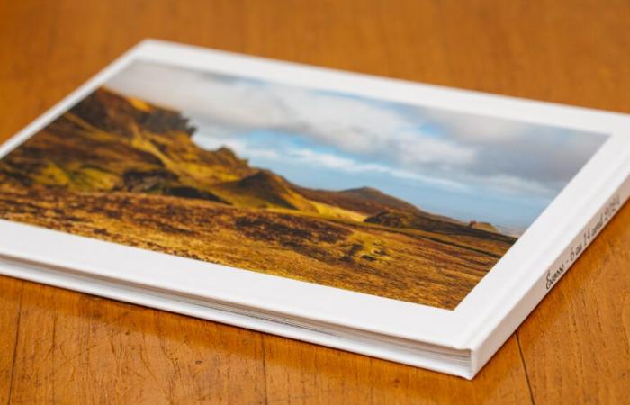 Prueba Fujifilm (Álbum de libros en papel fotográfico satinado): diseño fácil y en papel XS