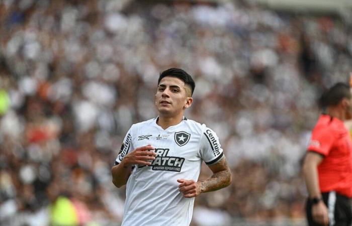 ¡Thiago Almada anuncia su llegada al OL!