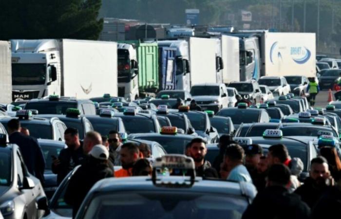 Segundo día de manifestación de taxis en Lyon, París se une al movimiento: Noticias