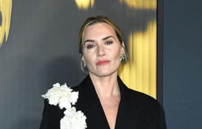 “Fue intimidación, al borde del abuso”, dice Kate Winslet, quien lucha por contener las lágrimas mientras aborda las críticas que recibió sobre su peso durante la era de “Titanic”.