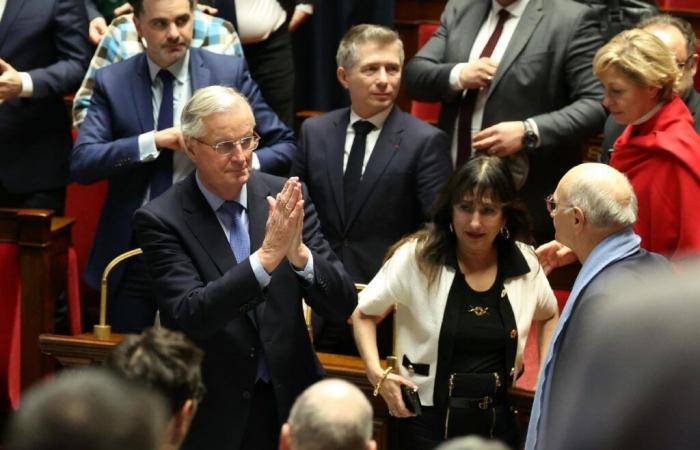 Barnier se enfrenta a la “historia” y a la censura en el corazón del Palacio Borbón