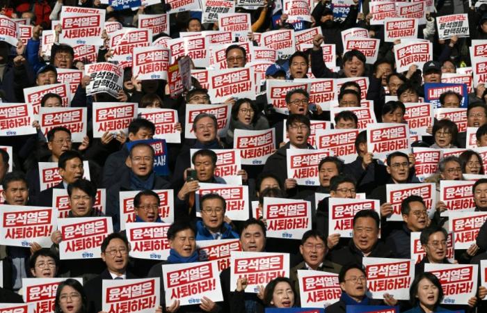 Corea del Sur: manifestaciones en Seúl para exigir la destitución de Yoon tras su golpe de Estado