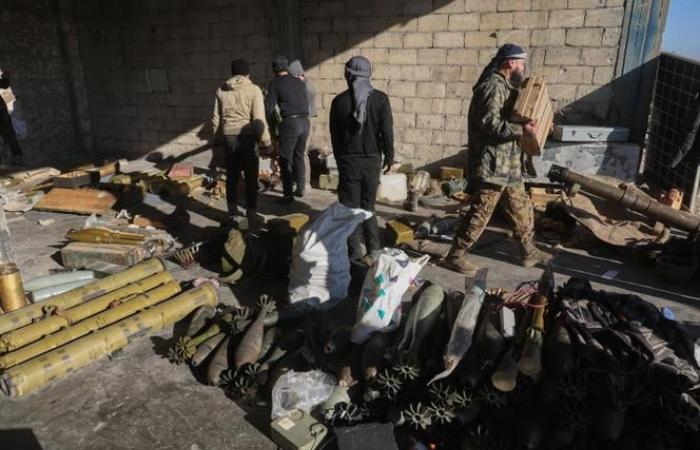 Una contraofensiva del ejército empuja a la coalición de rebeldes islamistas a 10 kilómetros de Hama, la cuarta ciudad del país.