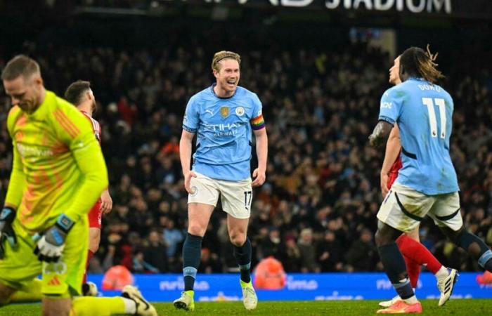 Fútbol: el City vuelve a ganar, Schär empata para el Newcastle en Liverpool