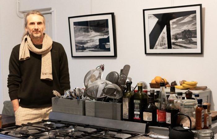 “Mi apartamento se convierte en un lugar de vida para mis obras”: “L’Appart Expo”, o cuando el arte se invita a la casa del artista Laurent Loubet