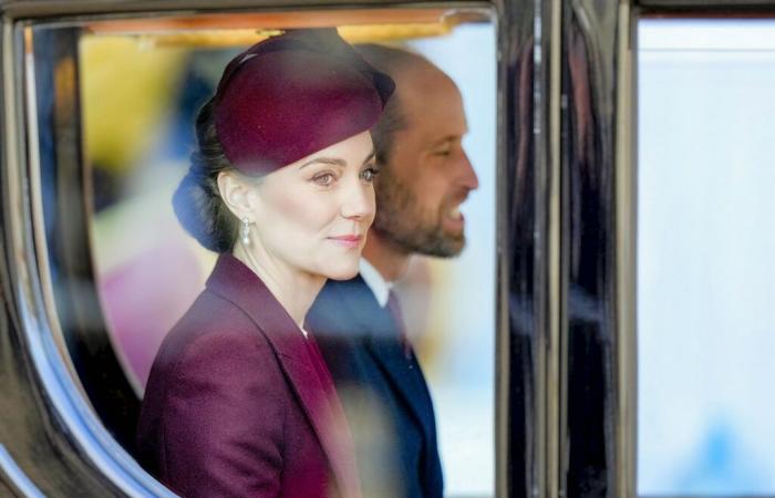 Kate Middleton: sutil cambio en el look monocromático de la princesa, solo vimos fuego