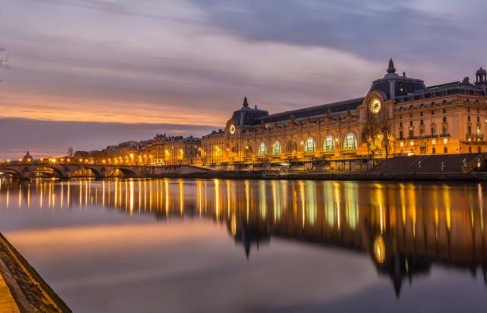 Un espectáculo gratuito de luz y sonido en la fachada del Museo de Orsay