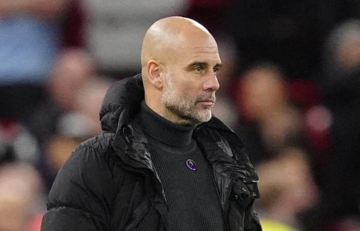 Teléfono cortado, oficina cerrada… Cómo se aísla Guardiola para acabar con la crisis