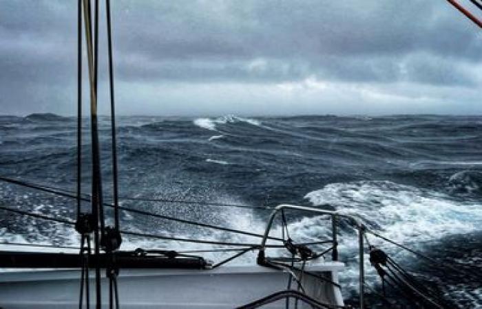 Statu quo en medio de la tormenta, el duelo Dalin-Simon continúa… Siga en directo la posición de los patrones