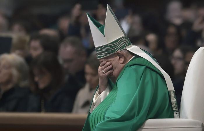 “Encontrarme ahogado entre toda esta gente, no gracias”, la llegada del Papa Francisco no sólo alegra a la gente