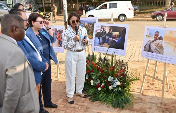 La exposición fotográfica “Humanamente posible: vacunación para todos” en Antsirabe