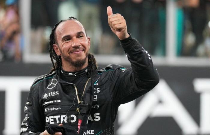 Lewis Hamilton deja Mercedes con un sentido mensaje