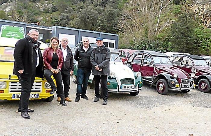 El club 2CV de Uzège instala su sede en la ciudad