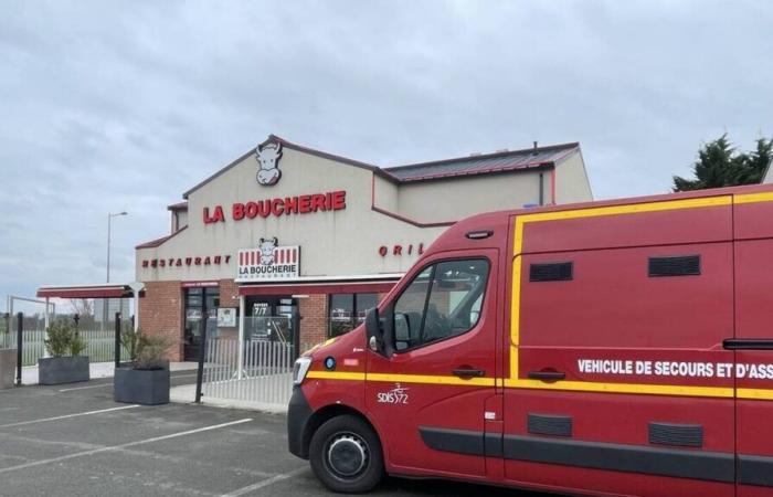 Los bomberos intervienen en un restaurante de Sablé.