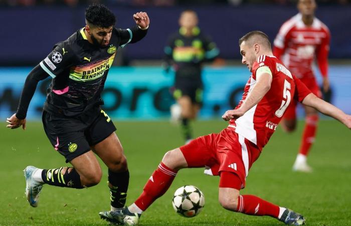 El PSV se topa con la estrella Bizot y pierde en la Champions League en el Stade Brest