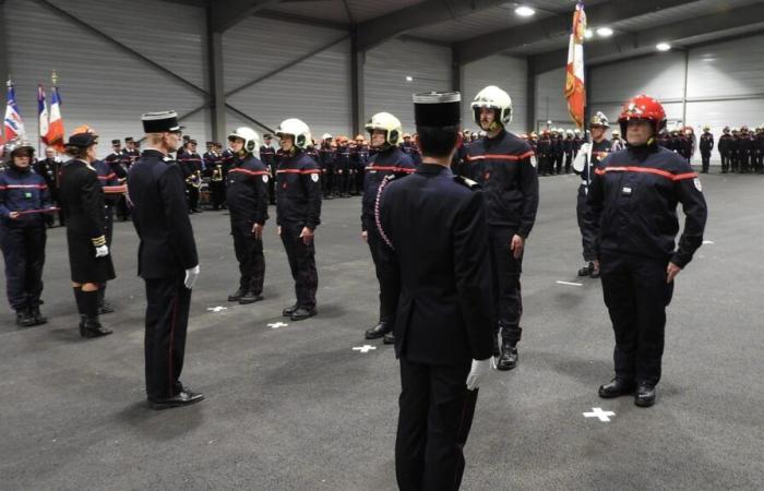 A los bomberos de Deux-Sèvres no les falta hierro en el fuego