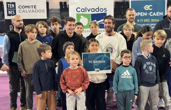 una tarde inolvidable para estos jóvenes aficionados al tenis