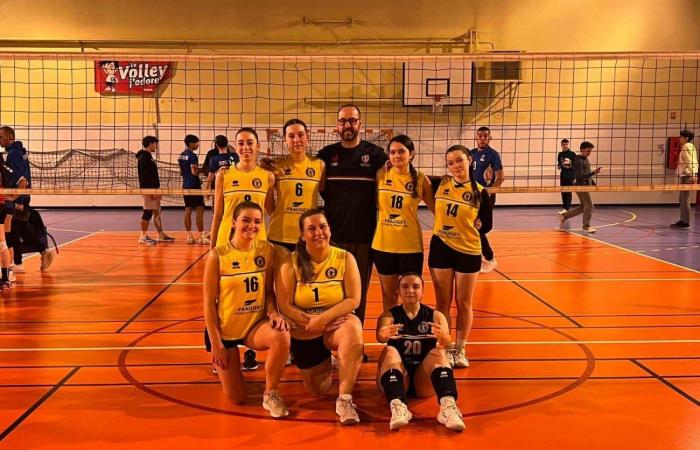 VOLEIBOL: Aprendizaje difícil para Le Creusot