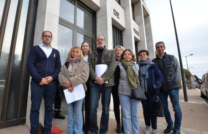 En Dordoña, se liquidó una tienda de productos locales, plagada de deudas y cuyo director sigue siendo inaccesible.