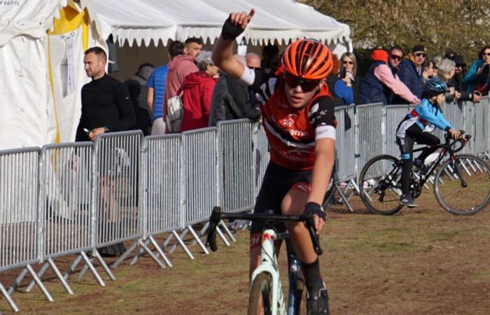 Ciclismo Creusot: Mathieu Perroux al pie del podio en las Regionales de Château Chinon, Hugo Antunes al podio en el Jura