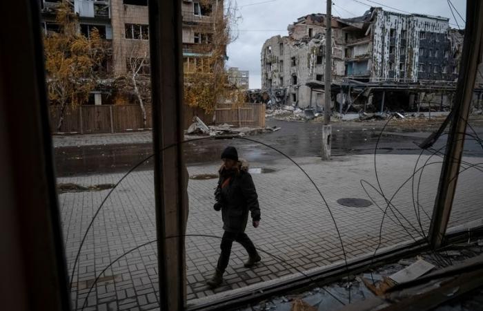 Ucrania pierde terreno cerca de Pokrovsk, las fuerzas rusas están a menos de 3 km de un centro estratégico