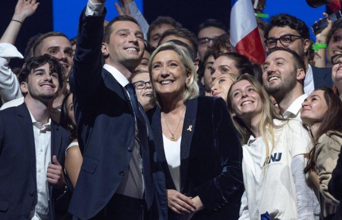 La encuesta sitúa a Le Pen y Bardella a la cabeza